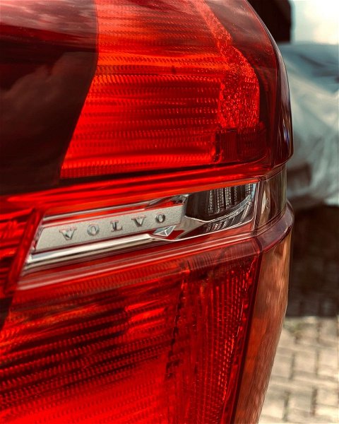 Peças Volvo Xc60 Teto Lata Corte Lateral Porta Frentão
