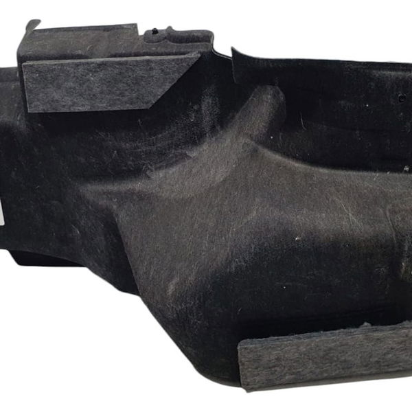 Forro Porta-malas Lado Esquerdo Mercedes C180 2019