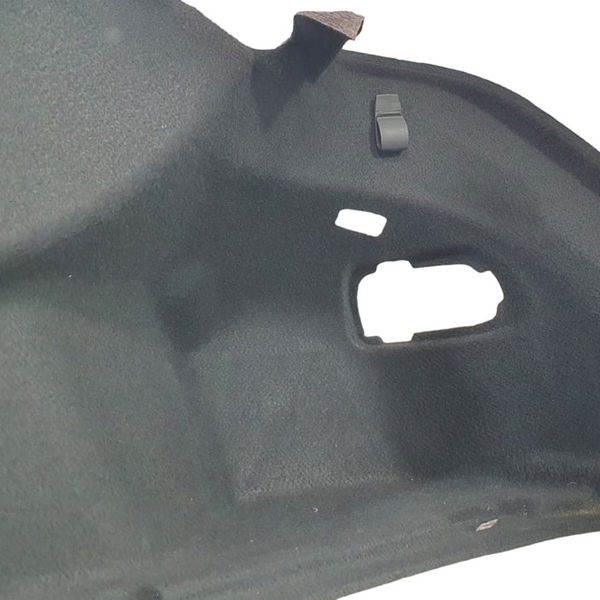 Forro Porta-malas Lado Direito Mercedes C180 2019