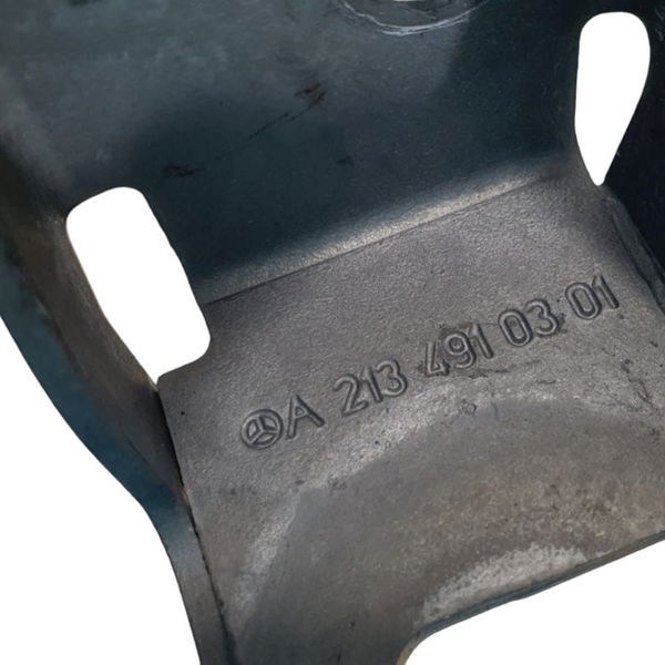 Suporte Mercedes C180 2019