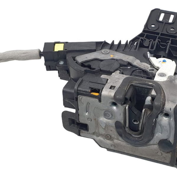 Fechadura Porta Dianteira Direita Mercedes C180 2019