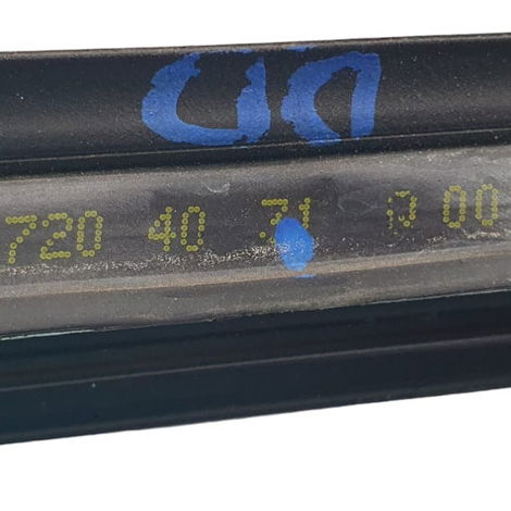 Pestana Dianteira Direita Mercedes C180 2019 Prateado