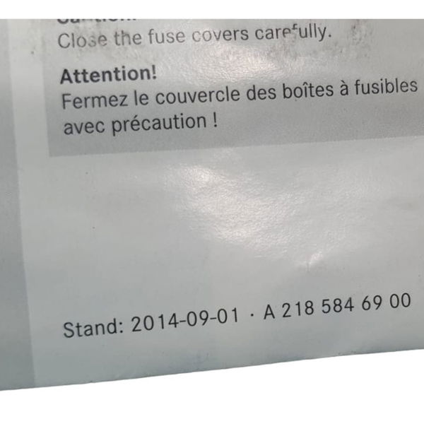 Livro Folheto Manual Caixa De Fusíveis Mercedes Cls400 2015