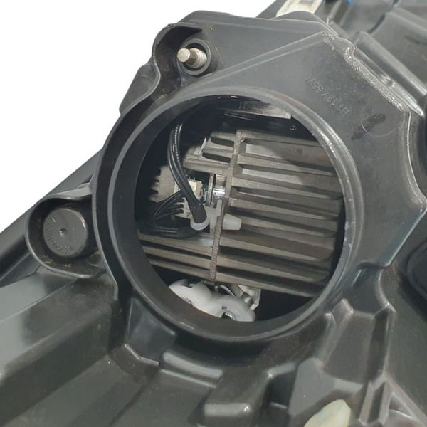 Farol Lado Esquerdo Chery Tiggo 5 Pro Hybrid 2023