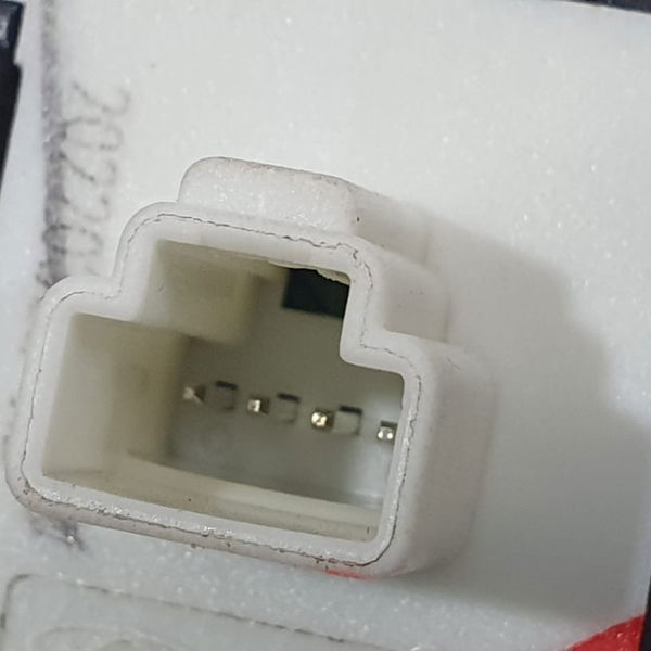 Botão Vidro Elétrico Chery Tiggo 5 Hybrid 2023