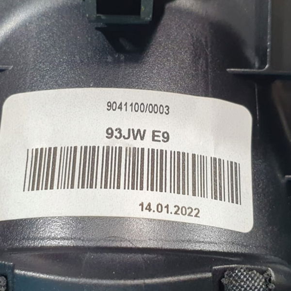 Tela Alto Falante Painel Volvo Xc90 T8 Inscription 2022 Preto