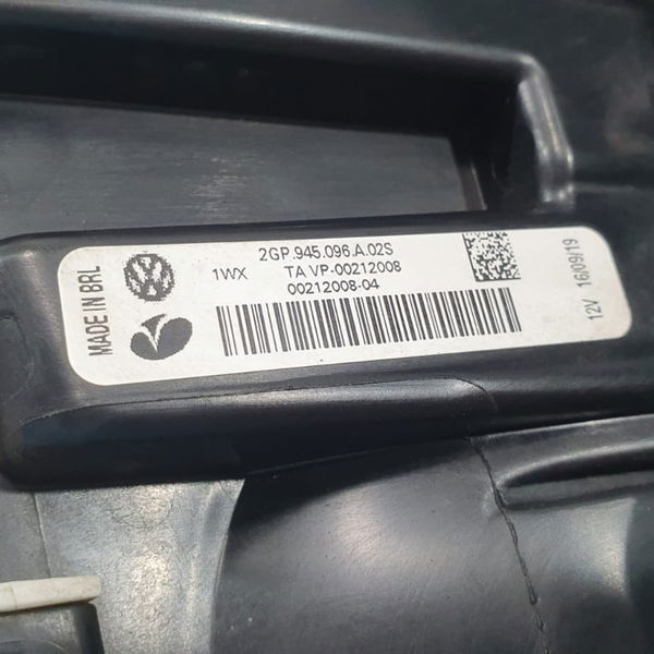 Lanterna Traseira Direito Vw T-cross 1.0 Tsi 2020 Direito Vermelho