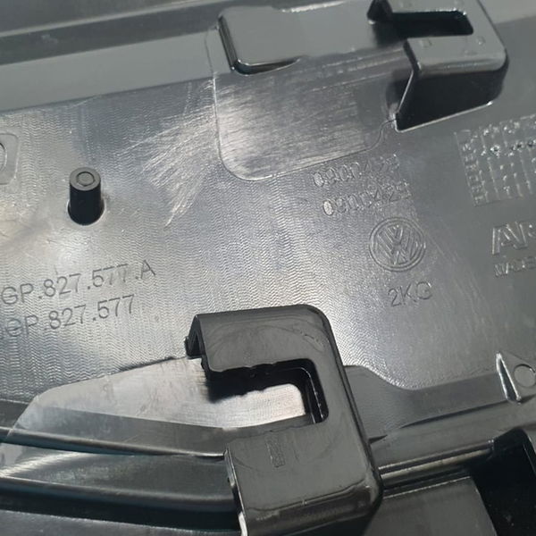 Moldura Aplique Lanterna Traseira Vw T-cross 1.0 Tsi 2020   Preto