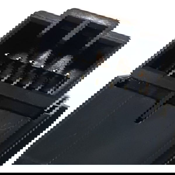 Botão Trava Porta Diant. Esq. Volvo Xc90 T8 Inscription 2022