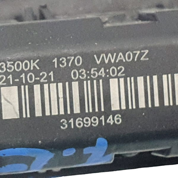 Luz De Cortesia Traseira Esq Volvo Xc90 T8 Inscription 2022