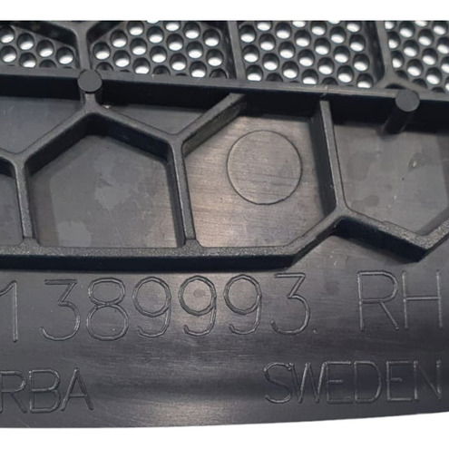 Tela Alto Falante Teto L/ Dir Volvo Xc90 T8 Inscription 2022 Preto