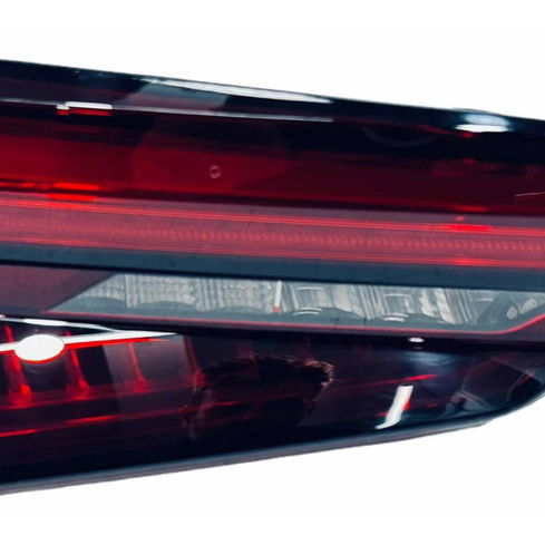 Lanterna Traseira Esquerda Capô Audi A5 2018 8w6945093g Esquerdo Vermelho