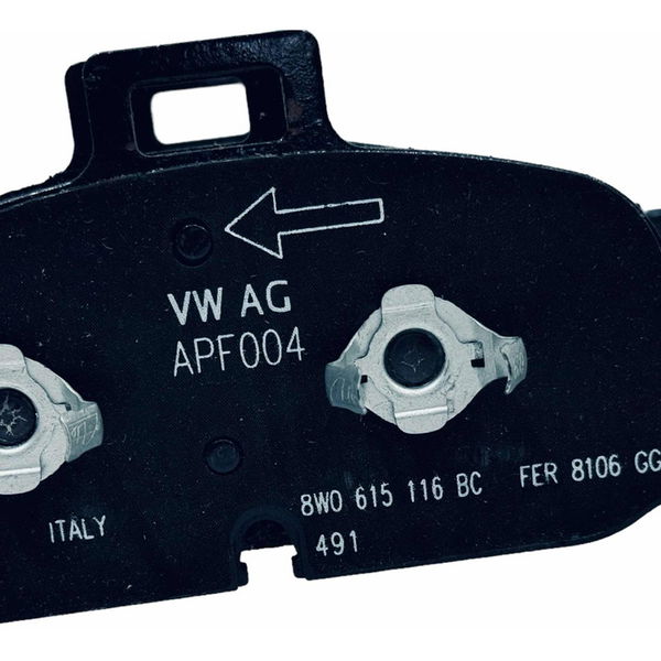 Jogo Pastilha Freio Dianteira Original Audi A4 8w0698151aq