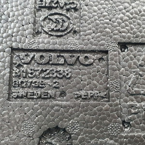 Isopor Suporte Banco Dianteiro Esquerdo Volvo Xc90 T8 2022 Cinza-escuro