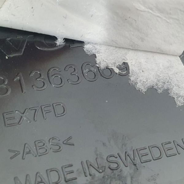 Porta-luvas Volvo Xc90 T8 Inscription 2022