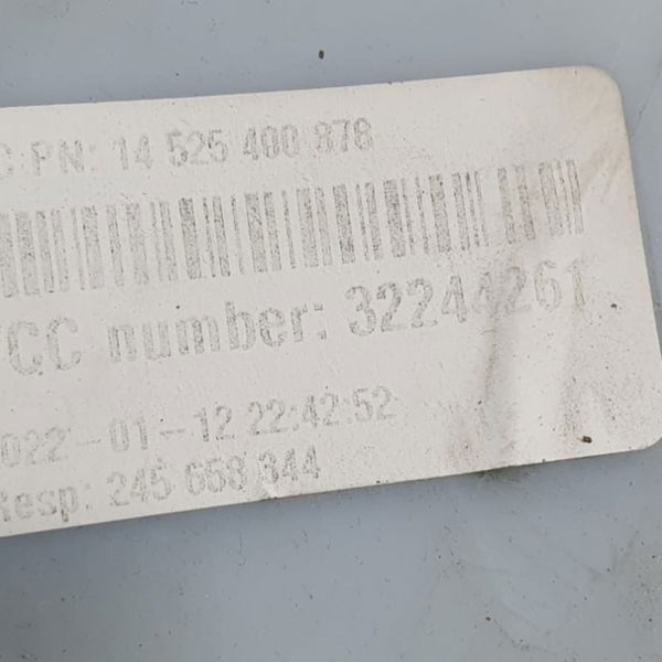 Acabamento Coluna Central Esquerda Volvo Xc90 T8 Inscr. 2022