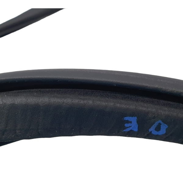 Borracha Porta Dianteira Esquerda Volvo Xc90 T8 Inscrip 2022