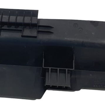 Acabamento Banco Traseiro Esquerdo Volvo Xc90 T8 Inscr. 2022 - Preto