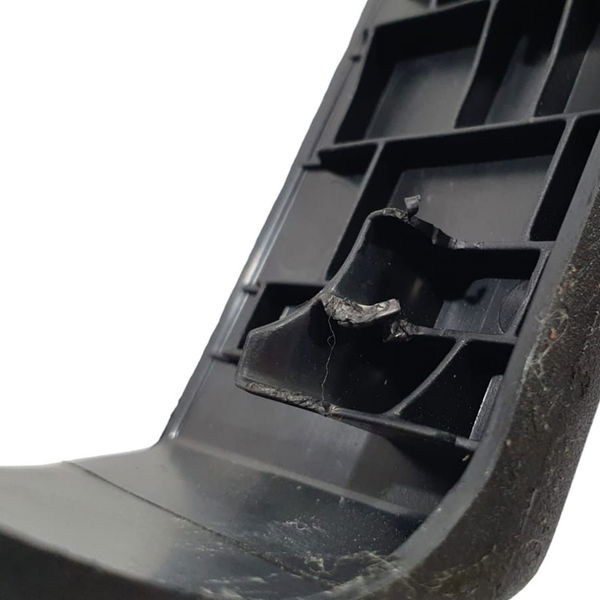 Acabamento Banco Traseiro Esquerdo Volvo Xc90 T8 Inscr. 2022 - Preto