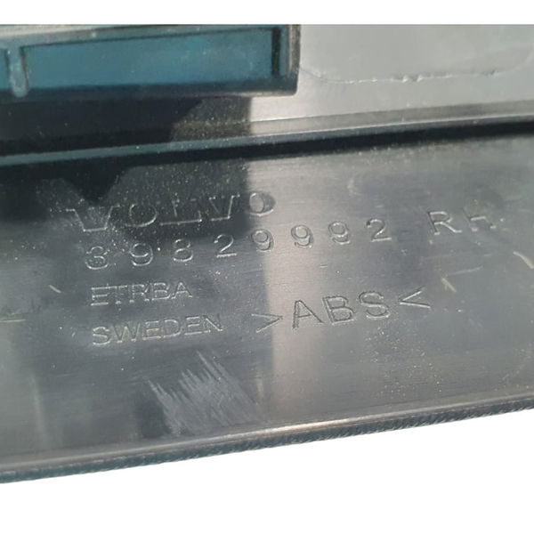 Soleira Led Dianteira Direita Volvo Xc90 T8 Inscription 2022 Preto