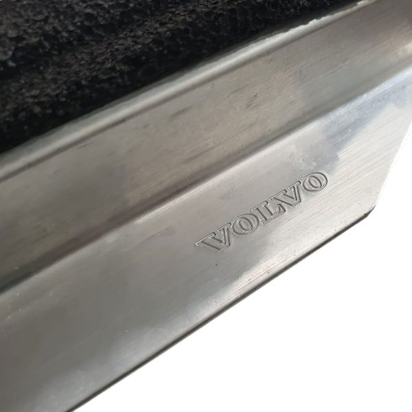 Travessa Superior Churrasqueira Volvo Xc90 T8 Inscription 22 Fosco