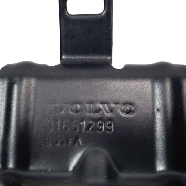 Suporte Trava Bateria Volvo Xc90 T8 Inscription 2022