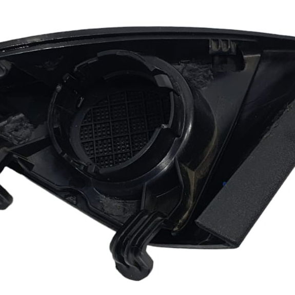 Acabamento Tweeter Dianteiro Esquerdo Mercedes C180 2019 Preto Listras