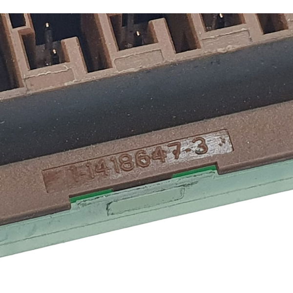 Módulo Placa Distribuição Energia Mercedes A200 2017