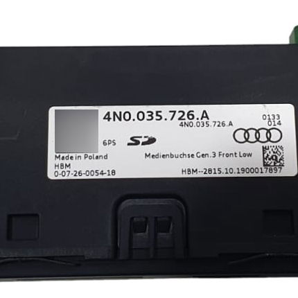 Entradas Auxiliares Usb Sd (avaria) Audi Q8 2020