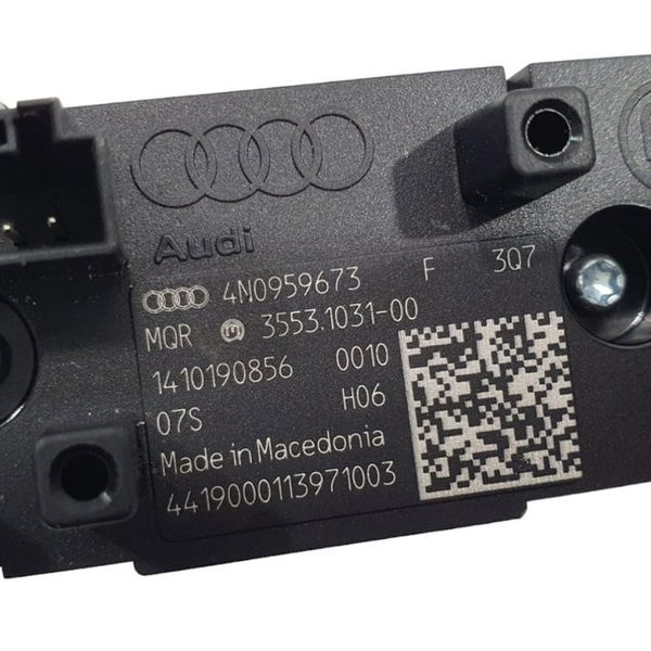 Botão Park Assist Audi Q8 2020