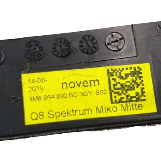 Acabamento Console Painel Audi Q8 2020