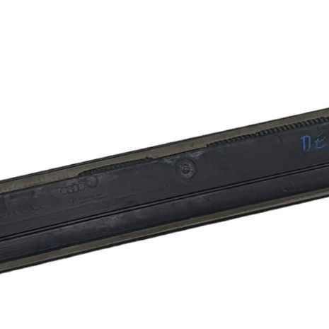 Soleira Dianteira Esquerda Audi Q8 2020 Preto