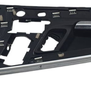 Maçaneta Dianteira Esquerda (avarias) Audi Q8 2020 Dianteira