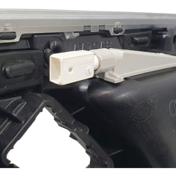 Maçaneta Dianteira Esquerda (avarias) Audi Q8 2020 Dianteira