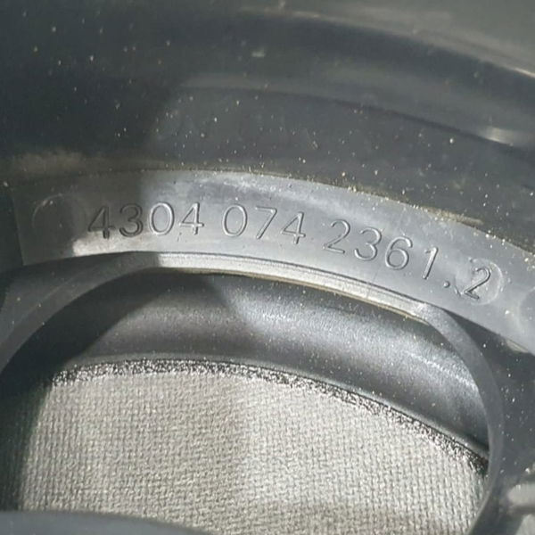 Alto Falante Traseiro Esquerdo Audi Q8 2020 Preto