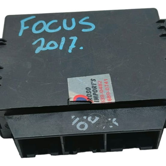 Módulo Estacionamento Ford Focus 2017 Preto