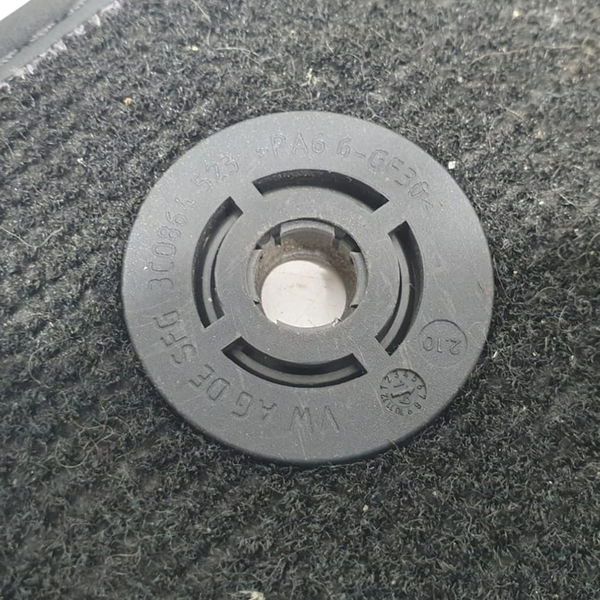 Tapete Carpete Passageiro Audi Q8 2020 Preto