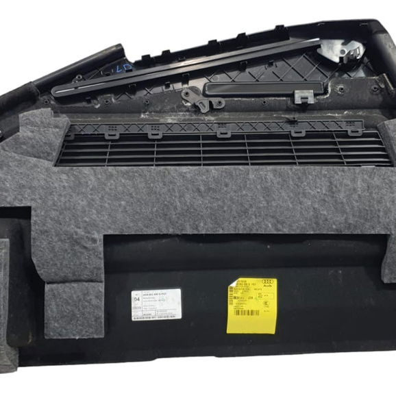 Forro Porta-malas L/direito Audi Q8 2020