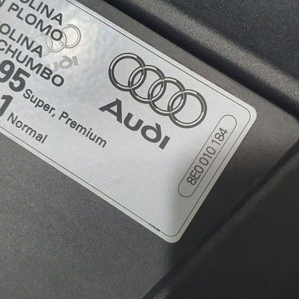Portinhola Tanque Combustível Audi Q8 2020