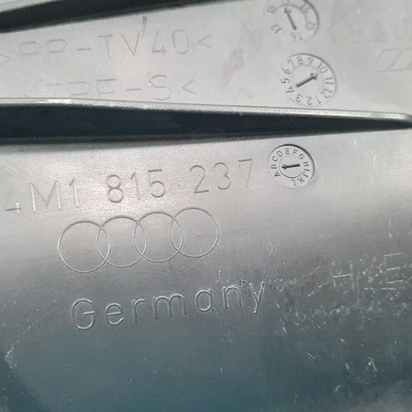 Duto De Ar Painel Audi Q8 2020 / 4m1815237