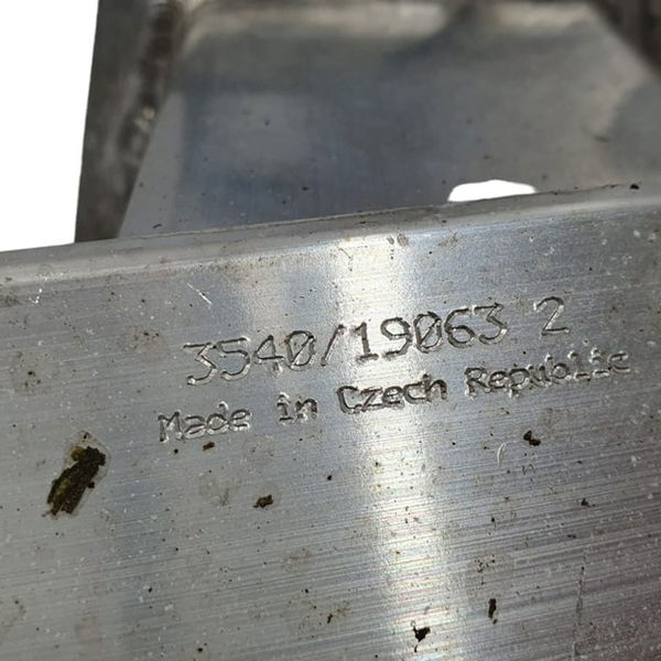 Alma Parachoque Traseiro Audi Q8 2020 /4m0807309