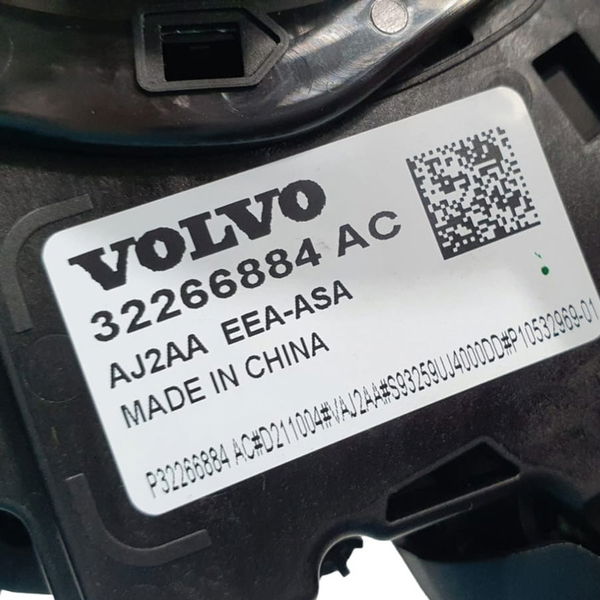 Chave Seta E Limpador Hard Disk Volvo Xc90 T8 Inscrip. 2022