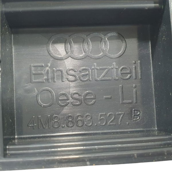 Moldura Acabamento Porta-malas L/dir Audi Q8 2020