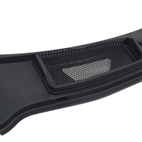 Churrasqueira Acabamento Parabrisa Audi Q8 2020 /4m8819401 Preto