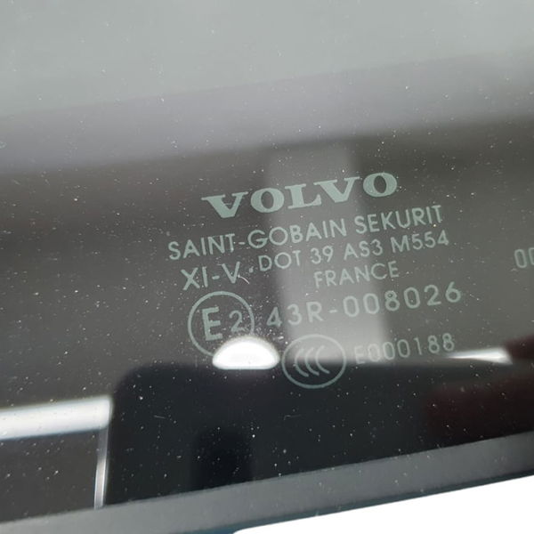 Vidro Teto Solar Dianteiro Volvo Xc90 T8 Inscription 2022