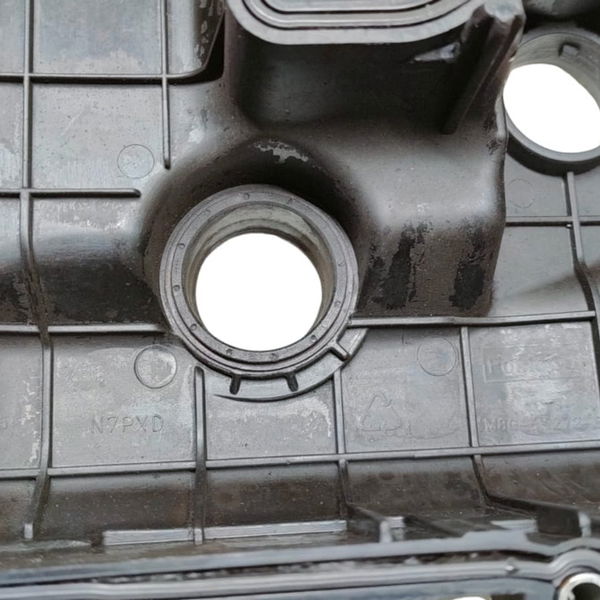 Tampa De Válvula Ford Fusion 2.0 Híbrido 2015