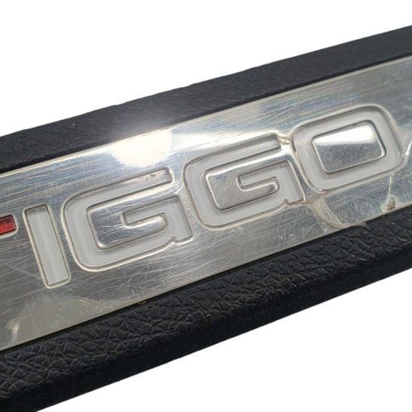 Soleira C/led Lado Direito Chery Tiggo 7 1.5 2022 Preto