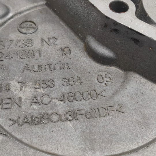 Tampa Frontal Motor Bmw X6 4.4 V8 N 63 2014