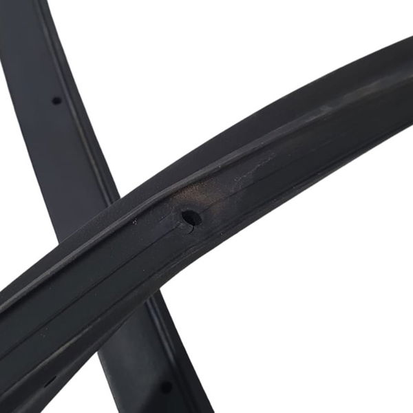 Borracha De Porta Dianteira Esquerda Subaru Forester Xt 2018