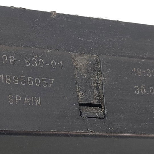 Caixa Fusível Porta-malas Bmw 550i 2010